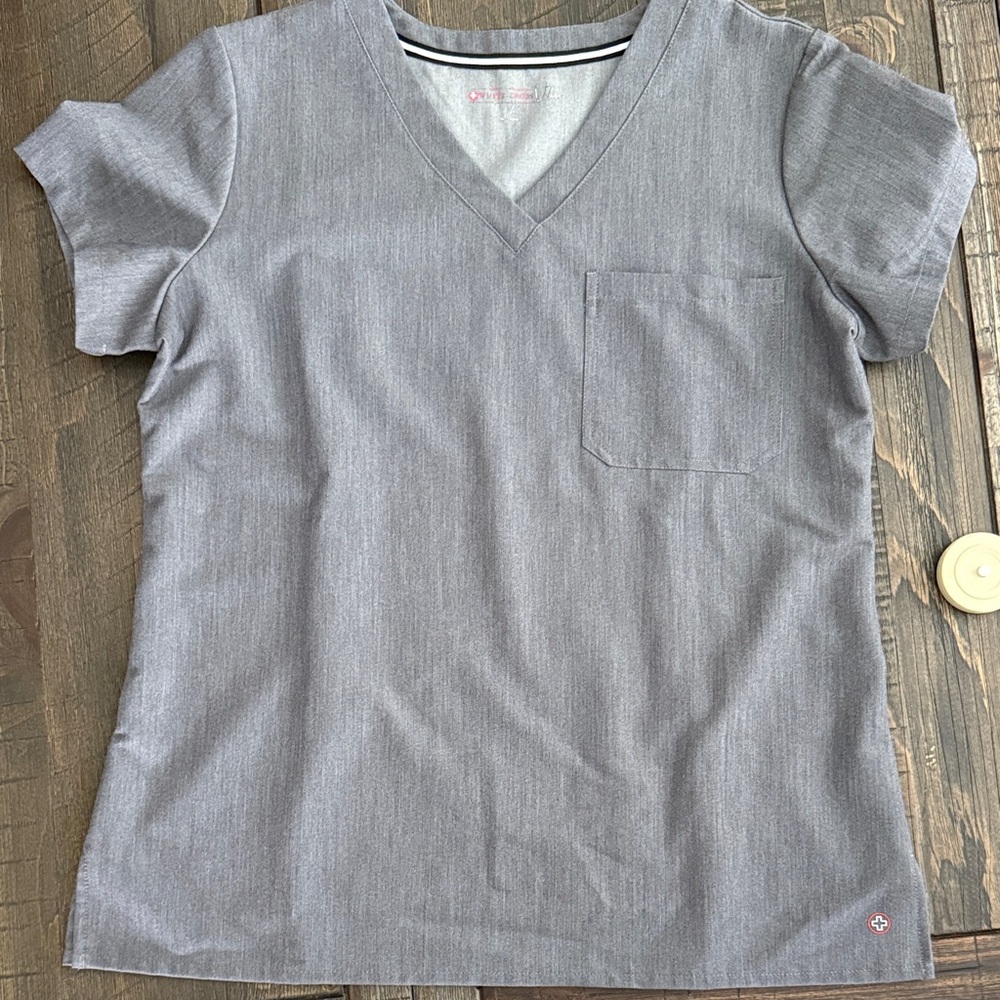 White Cross V Tess Grey Scrub top Size M
